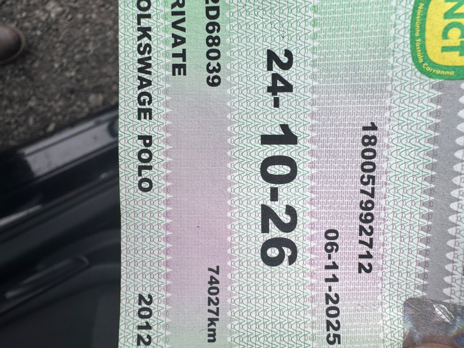 2012 Volkswagen Polo - image 11