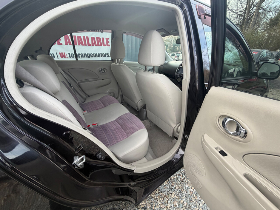 2015 Nissan March - image 8