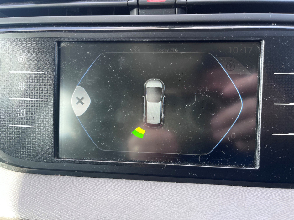 2014 Citroen C4 Picasso - image 16