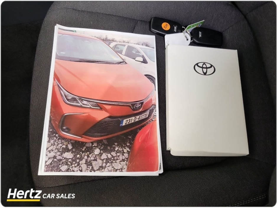 2023 Toyota Corolla - image 20