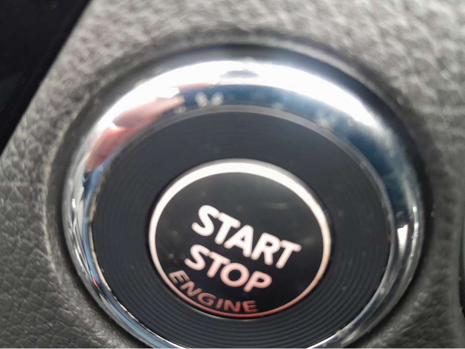 2018 Nissan Qashqai - image 32