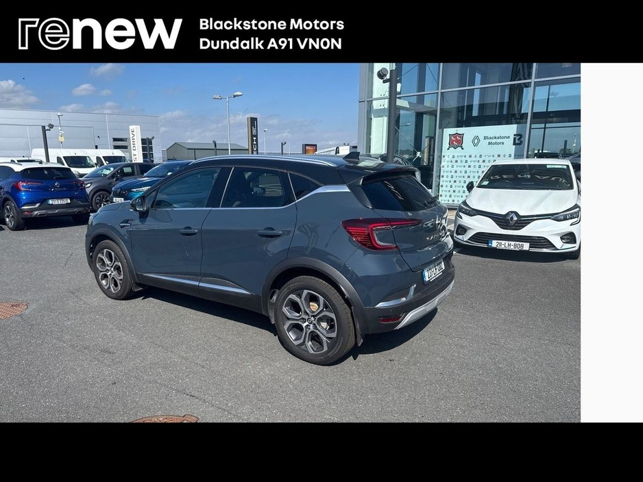 2023 Renault Captur - image 17