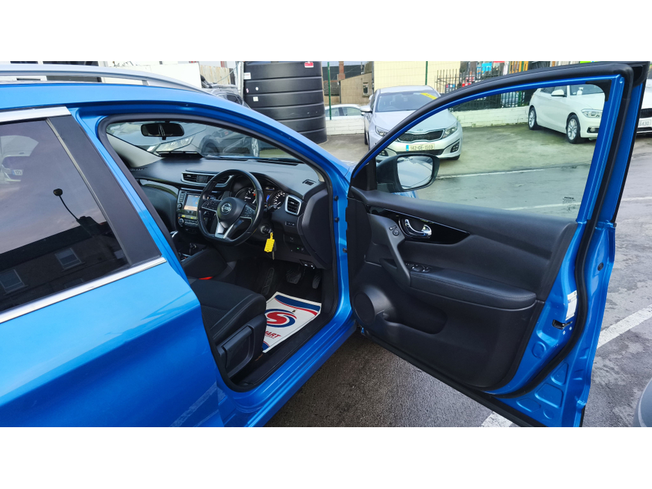 2019 Nissan Qashqai - image 6