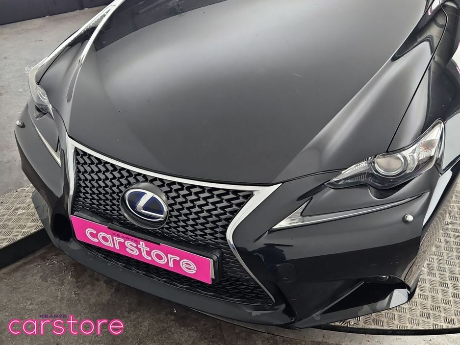 2014 Lexus IS 300 h 300h F-Sport €15,880