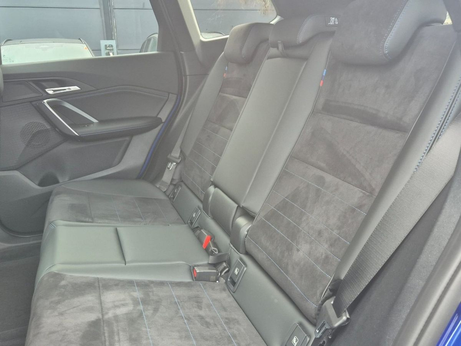 2026 BMW X1 - image 8