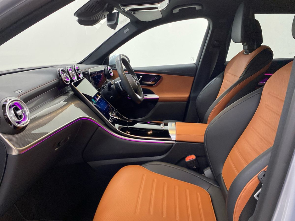 2025 Mercedes-Benz GLC Class - image 14