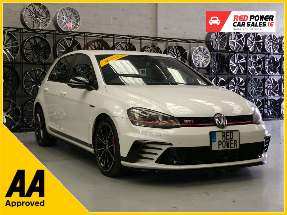 2016 Volkswagen Golf GTI Clubsport Street Edition//LOW KMs €25,950