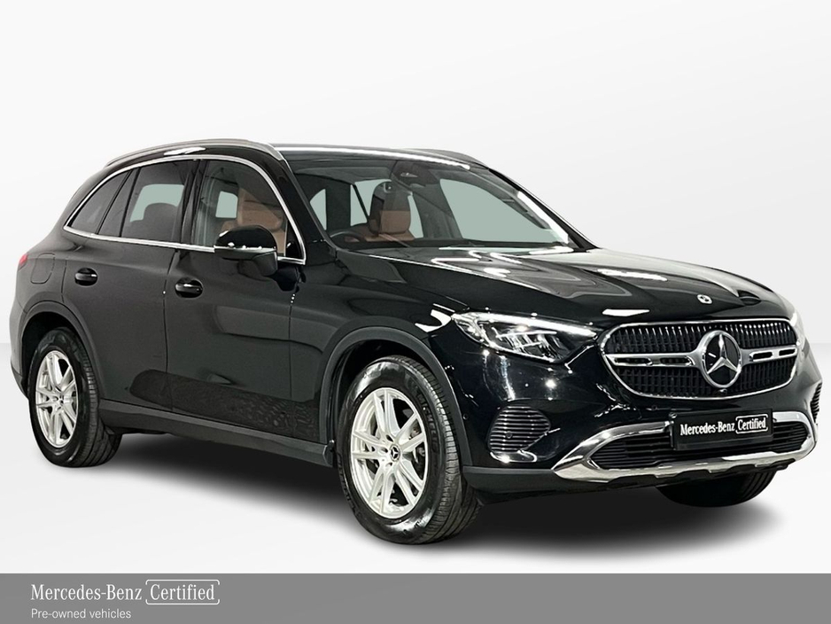 2023 Mercedes-Benz GLC Class - image 2