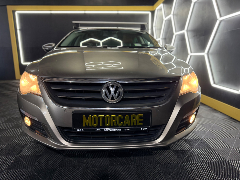 2011 Volkswagen CC - image 8