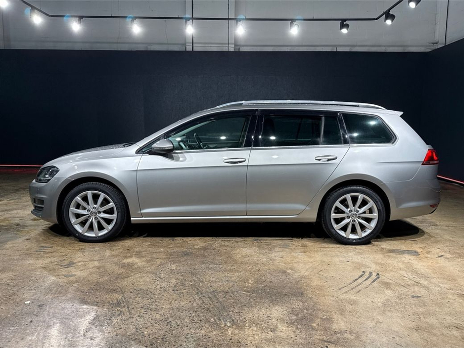 2017 Volkswagen Golf 1.2 TSI COMFORT LINE ESTATE - FACTORY ALLOYS - PADDLE SHIFT - CRUISE CONTROL - REAR CAMERA €14,450