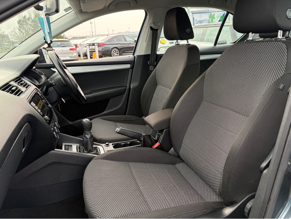 2016 Skoda Octavia AMBITION 1.6 TDI 110HP 4DR €8,950