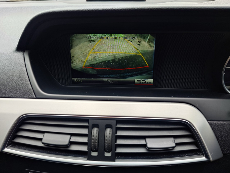 2014 Mercedes-Benz C Class - image 11