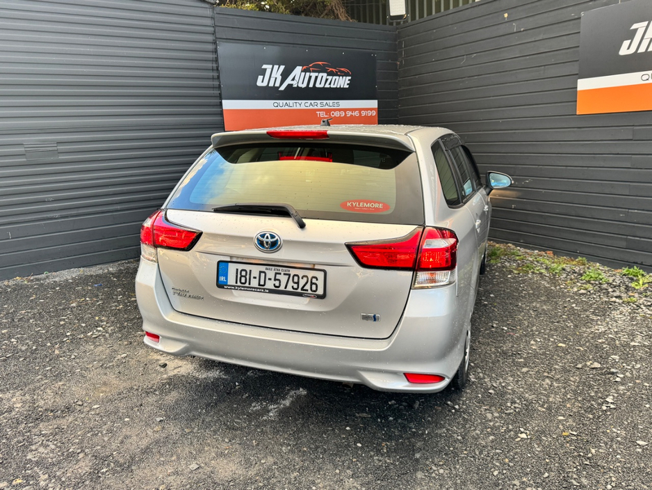 2018 Toyota Corolla - image 4