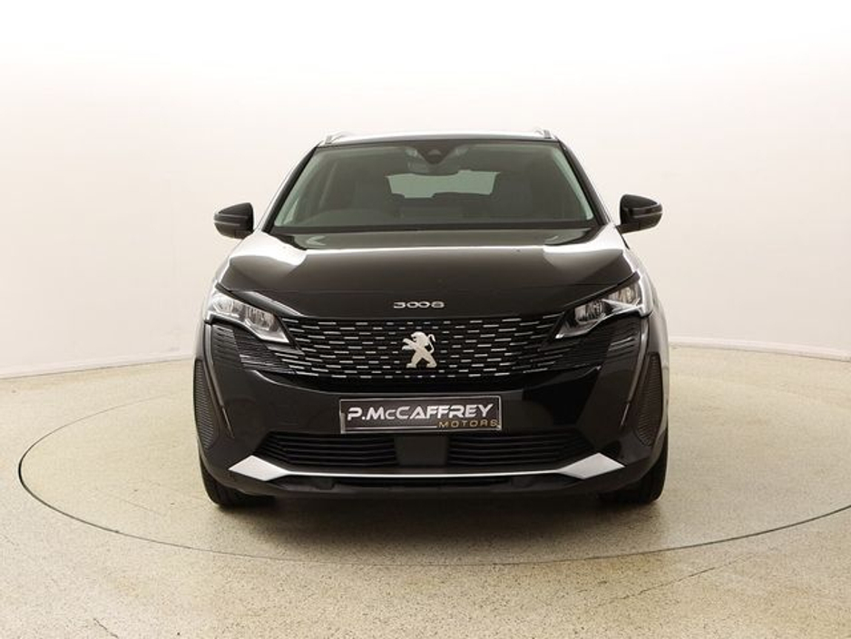 2023 Peugeot 3008 - image 2