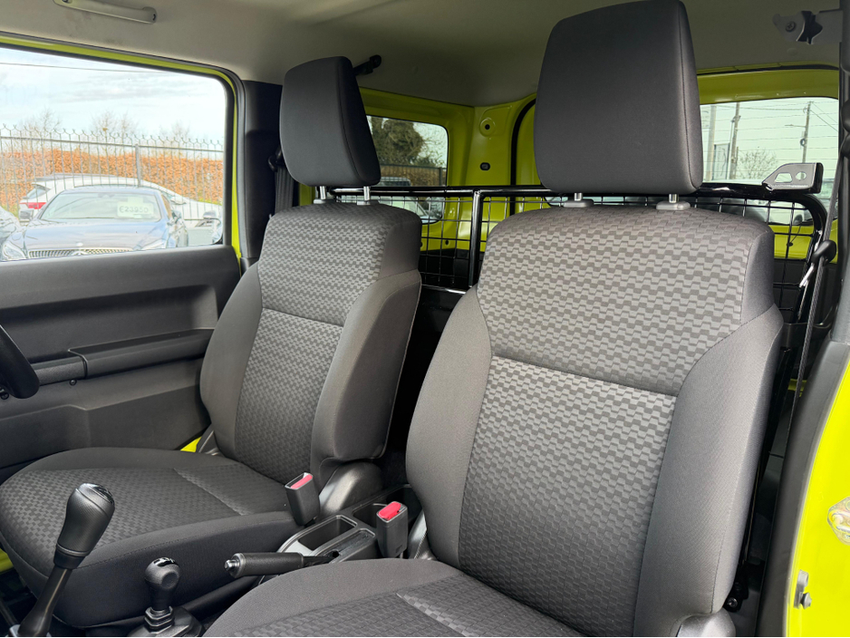 2022 Suzuki Jimny - image 18