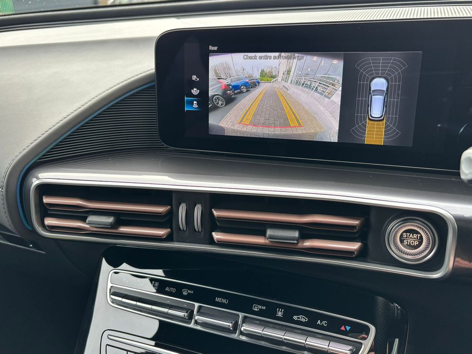 2023 Mercedes-Benz EQC 400 4MATIC AMG LINE EDITION €37,990