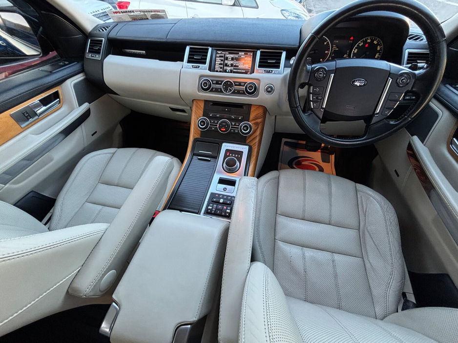 2013 Land Rover Range Rover Sport - image 21