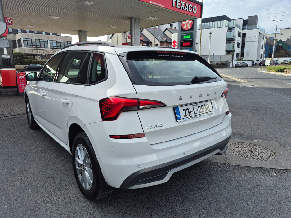 2023 Skoda Kamiq - image 4