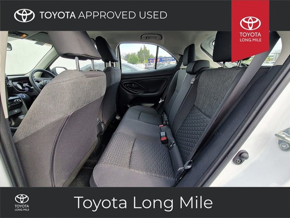 2022 Toyota Yaris Cross 1.5 Luna 5Dr €25,949