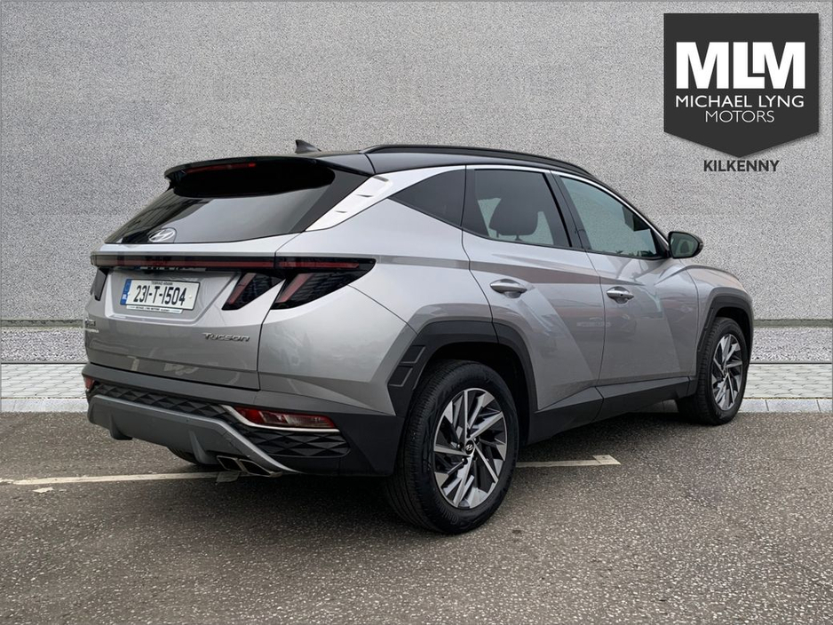 2023 Hyundai Tucson - image 9