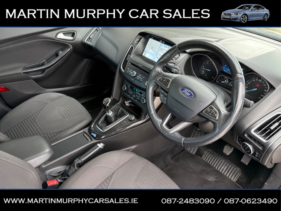 2017 Ford Focus - image 10