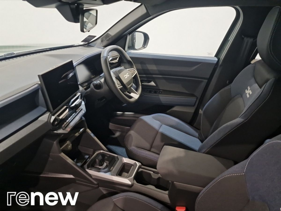 2026 Dacia Duster - image 5