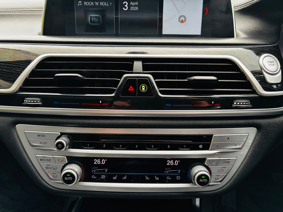 2018 BMW 7 Series - image 22