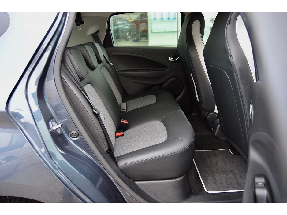 2021 Renault Zoe R135 Z.E 50 GT Line CCS Rapid charge €13,995