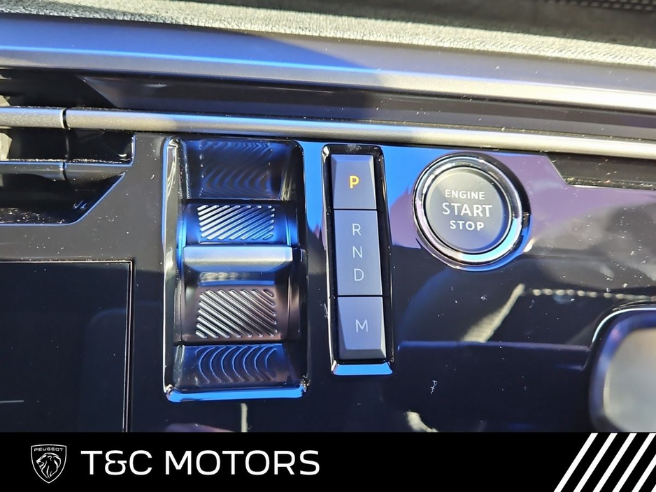 2026 Peugeot 3008 GT Hybrid Model - *Huge Spec* €51,995