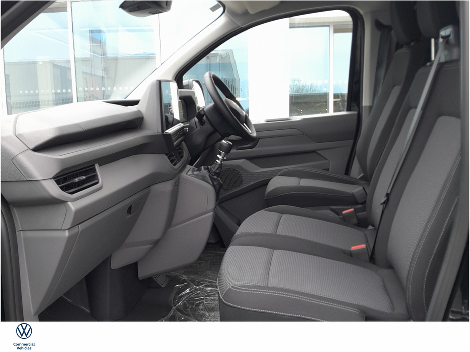 2025 Volkswagen Transporter TRANSPORTER TL LWB30 150HP M6F €46,400