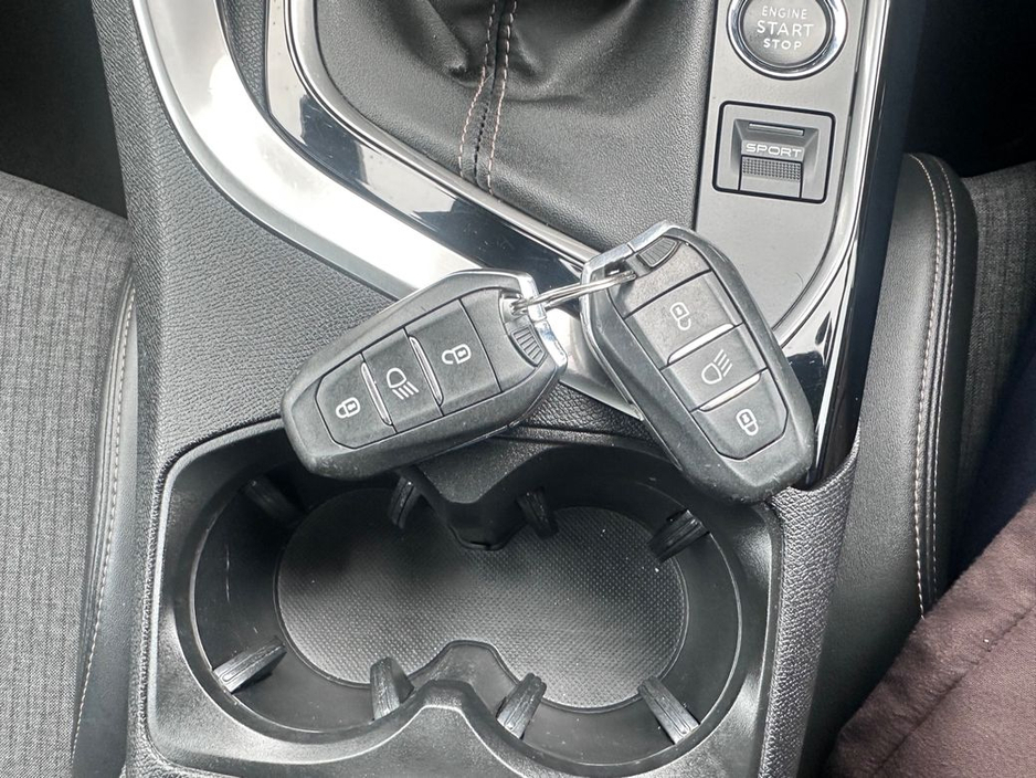 2019 Peugeot 3008 - image 27