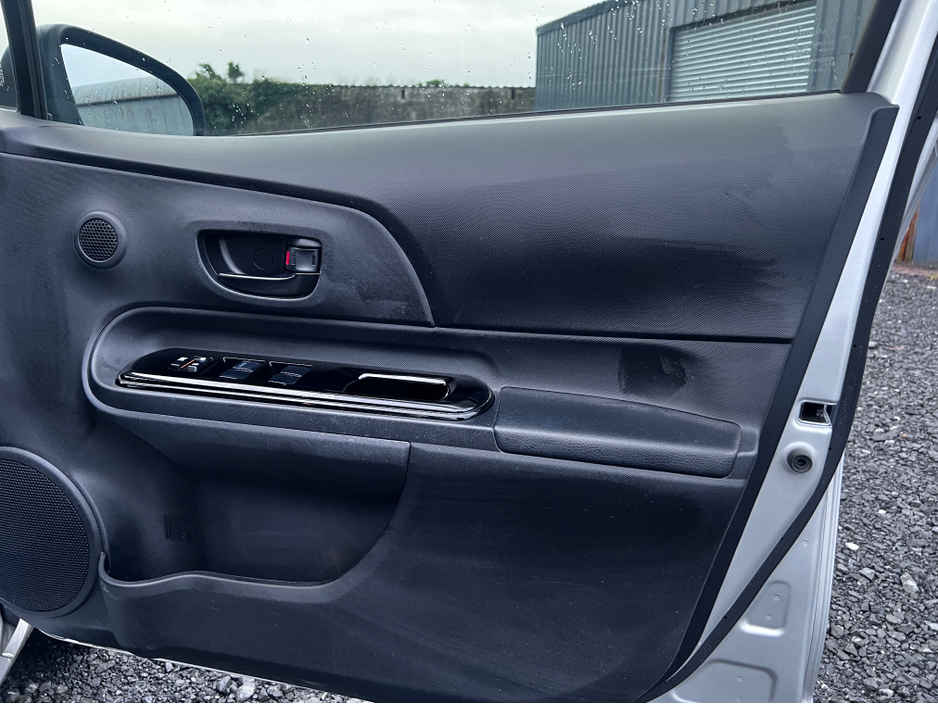 2018 Toyota Aqua 2018 Toyota Aqua 1.5 Self Charging Hybrid €12,750