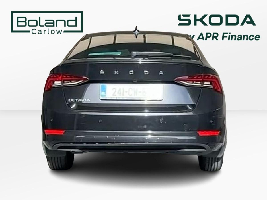 2024 Skoda Octavia - image 11