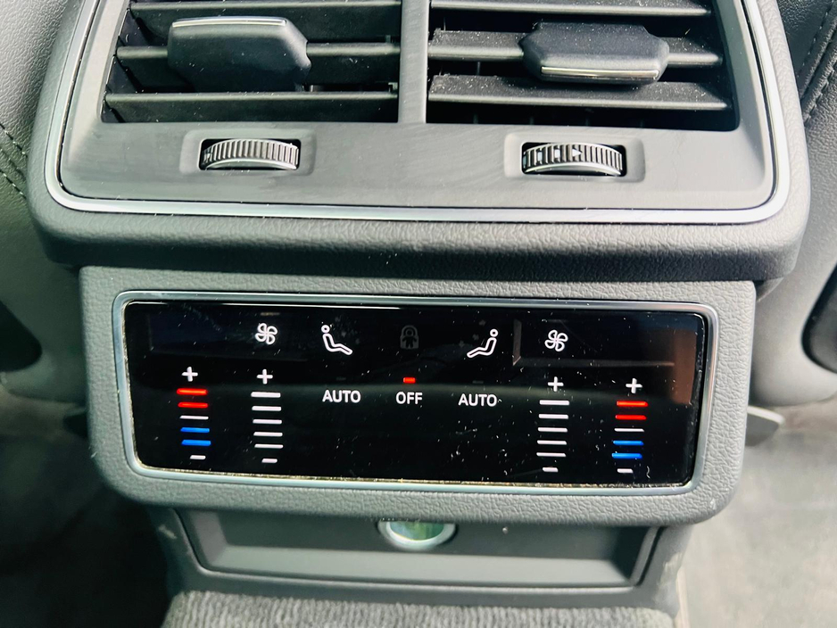 2021 Audi A6 - image 13