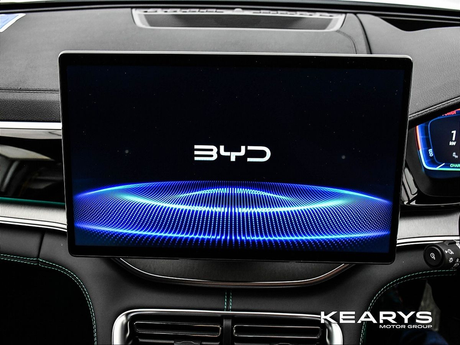 2025 BYD Seal U - image 24