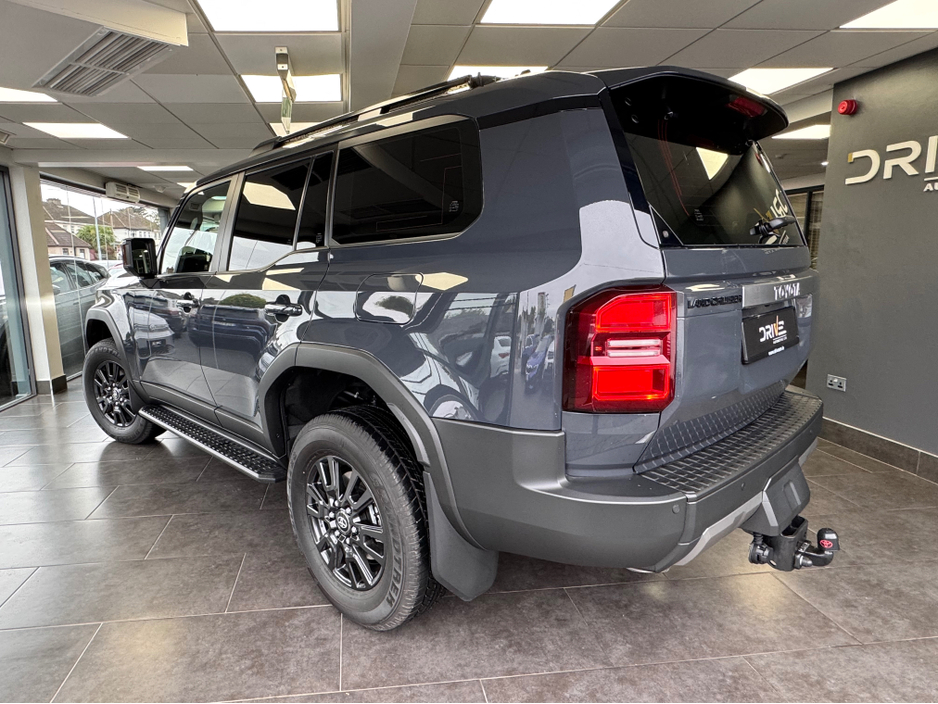 2025 Toyota Landcruiser LAND CRUISER N1 4DR €69,900