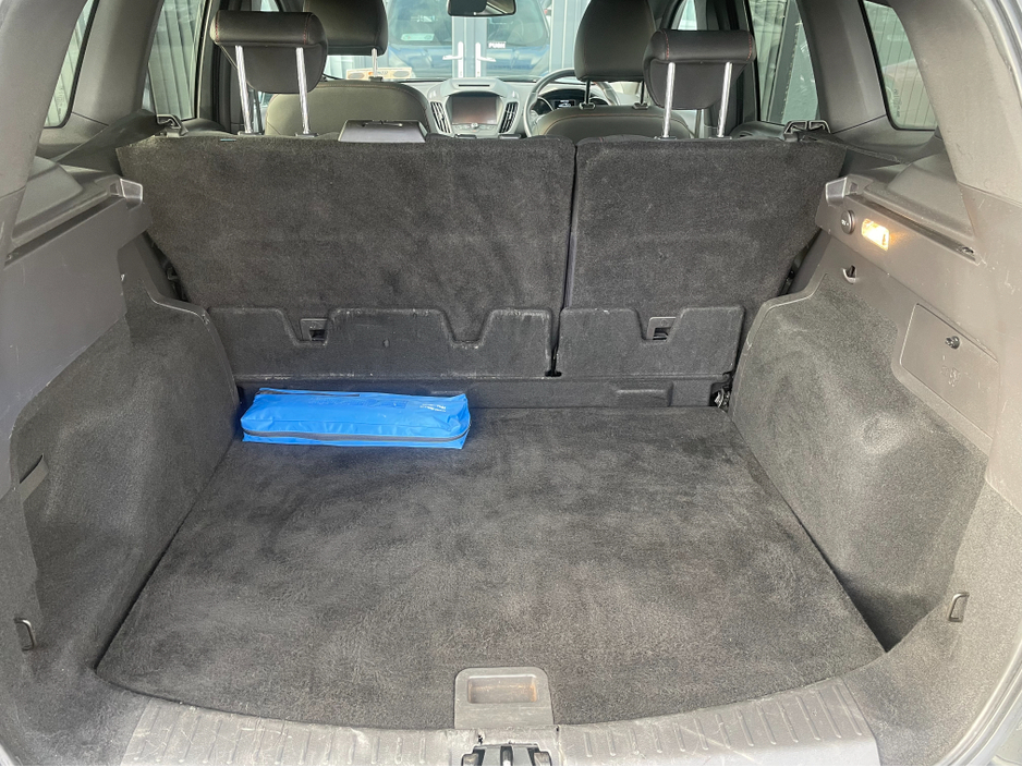 2019 Ford Kuga 1.5 120PS FWD 4DR ST-LINE €11,950