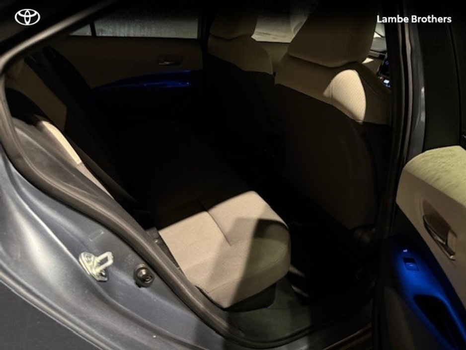 2022 Toyota Corolla - image 10