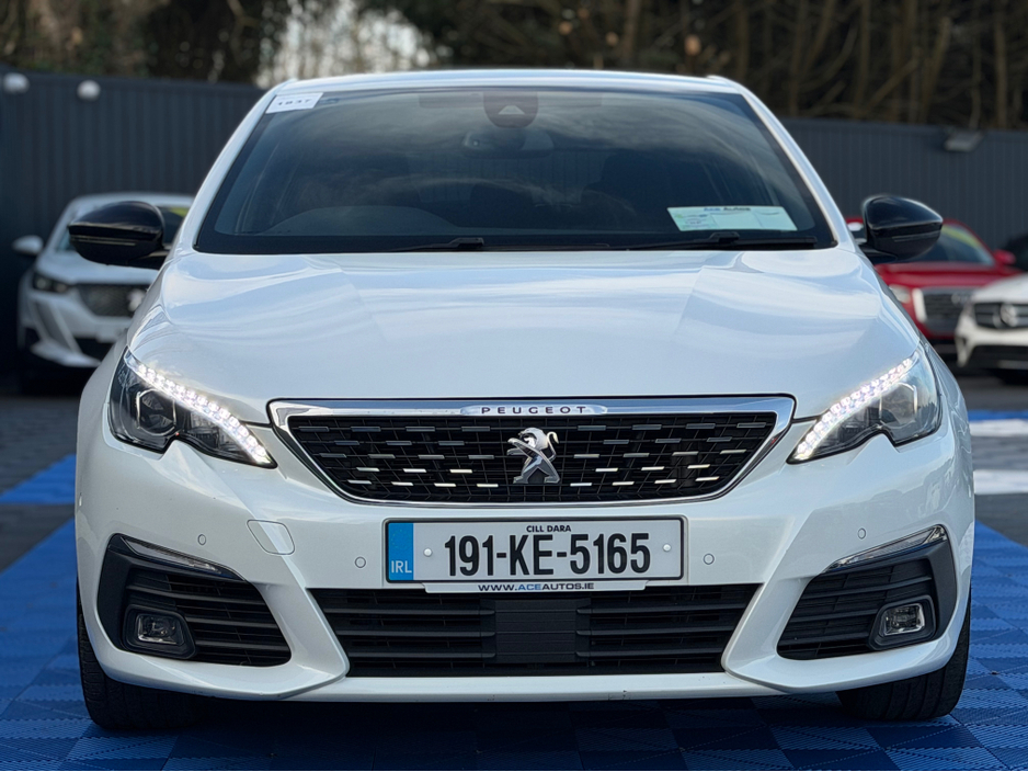2019 Peugeot 308 - image 11
