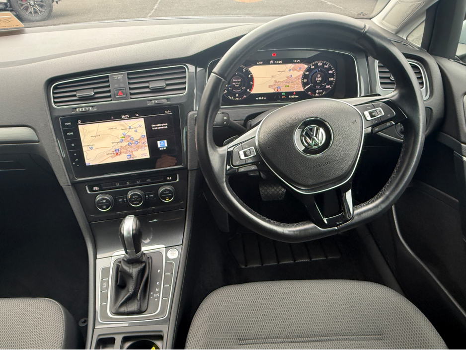 2018 Volkswagen Golf - image 13