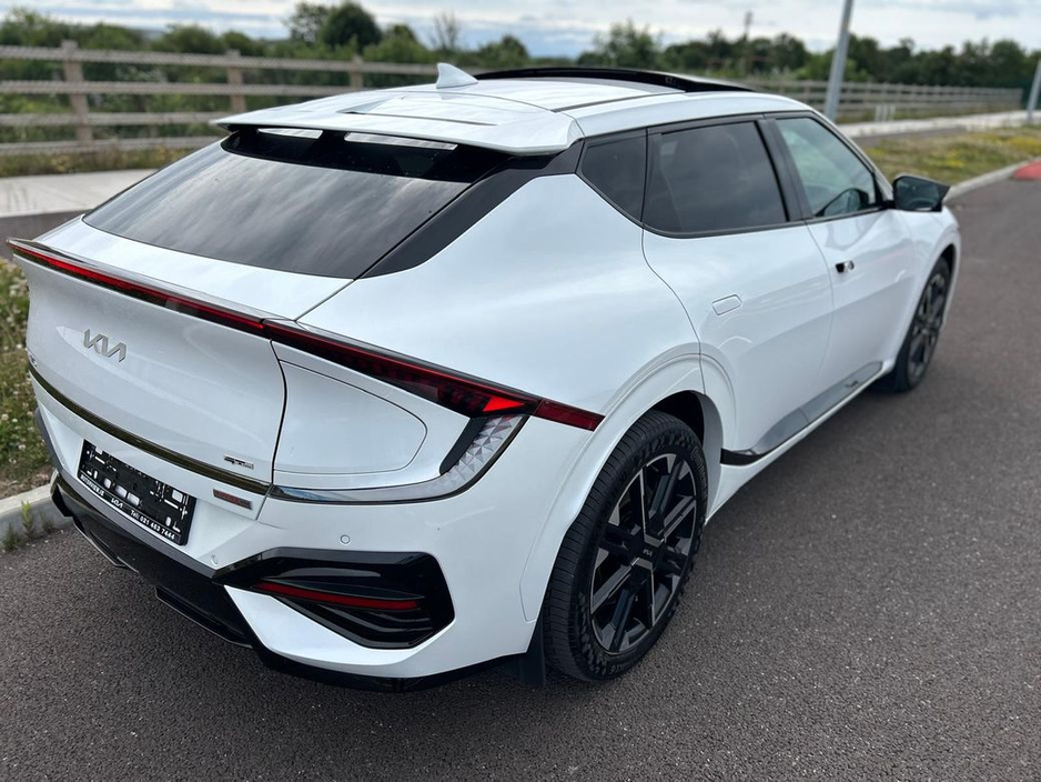 2026 Kia EV6 Gt line 7 year warranty, *0% finance* sunroof, Sports seats, electric seats, Apple CarPlay, Wireless charger 3 years aa membership, auto lights, €59,995