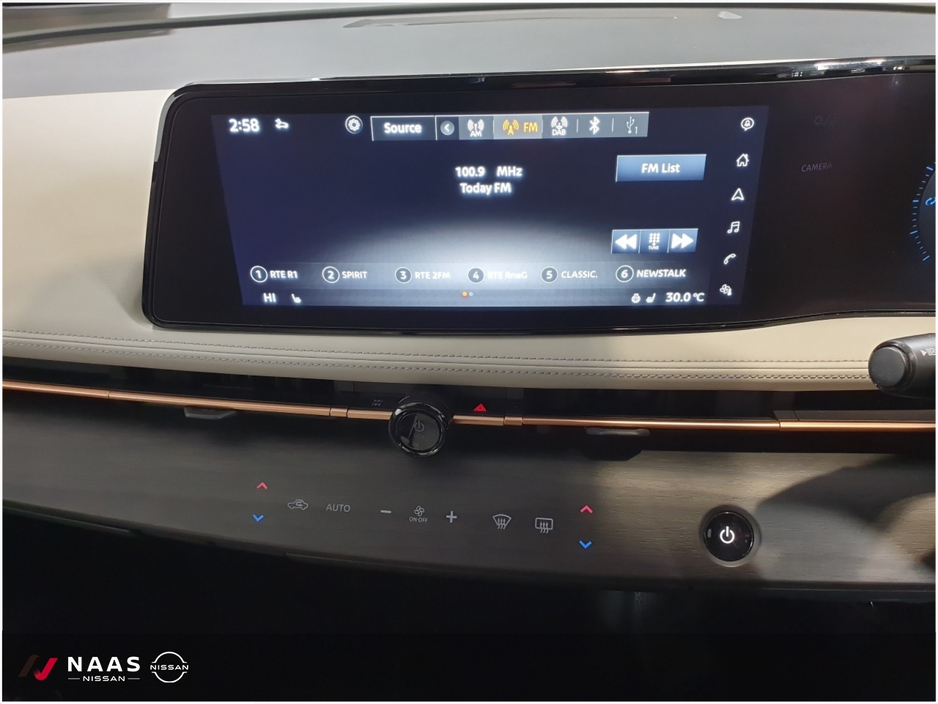 2023 Nissan Ariya - image 15