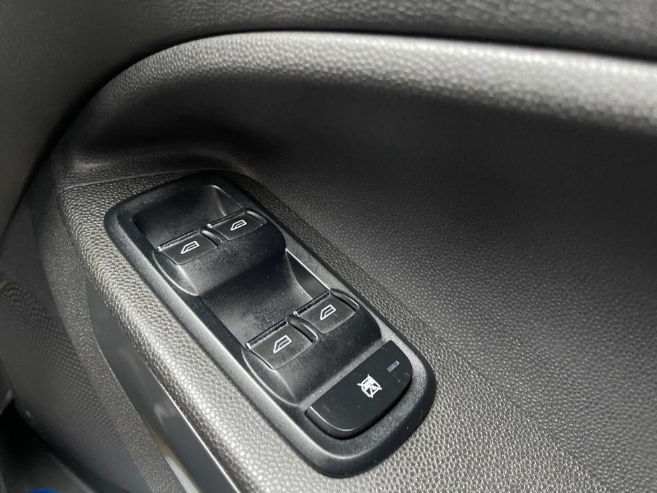 2016 Ford Ecosport 1.0T EcoBoost Zetec SUV 5dr Petrol Manual 2WD Euro 6 (s/s) (125 ps)