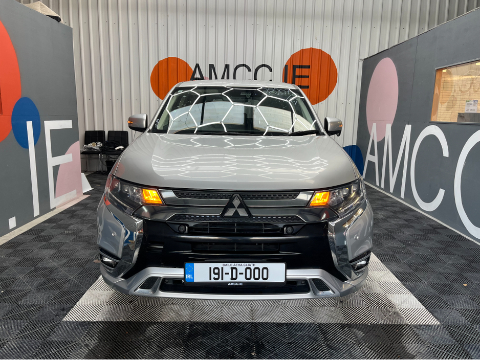 2019 Mitsubishi Outlander - image 8