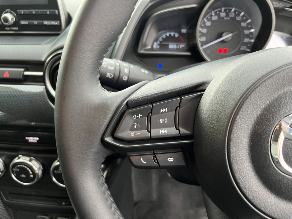 2018 Mazda Mazda2 - image 20