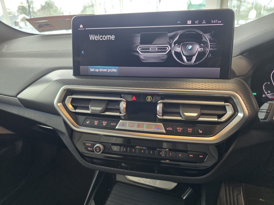 2023 BMW X3 - image 17