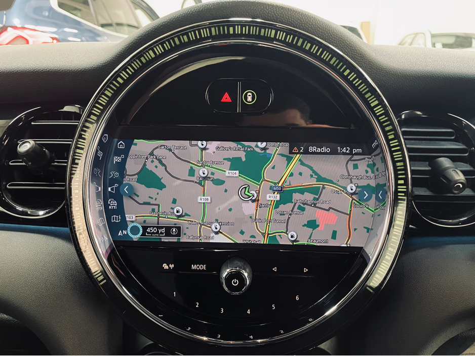 2023 MINI Cooper S - image 20