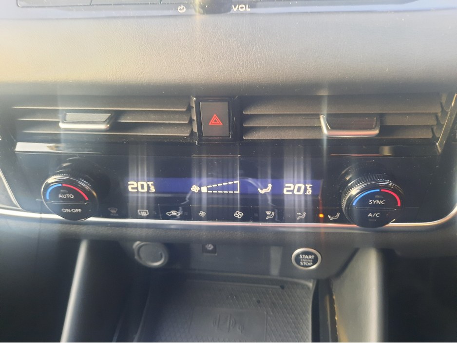 2023 Nissan Qashqai QQ 1.3 HYB SV PREMIUM GR RR MY2 4 €29,850