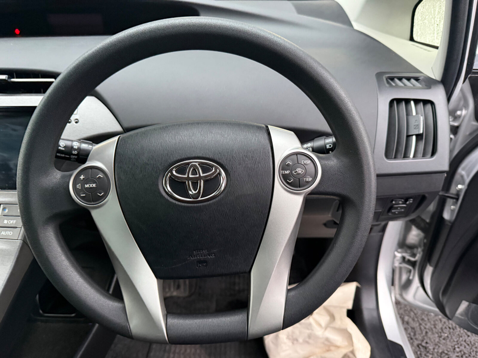 2015 Toyota Prius 1.8 Hybrid €11,990