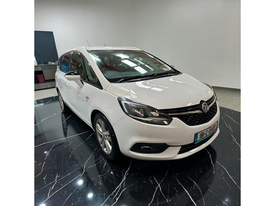 2018 Vauxhall Zafira - image 5